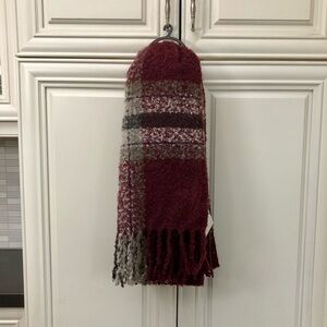 Tanjay women’s multi-colour scarf